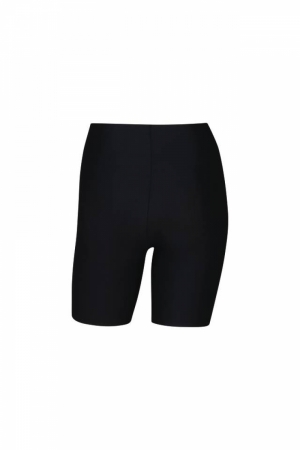 Essentials 001 zwart