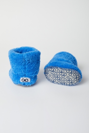 M 832 blauw